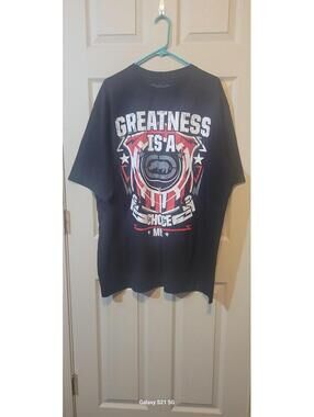 Black Graphic T-Shirt with 'Greatness is a Choice' MMA Print
